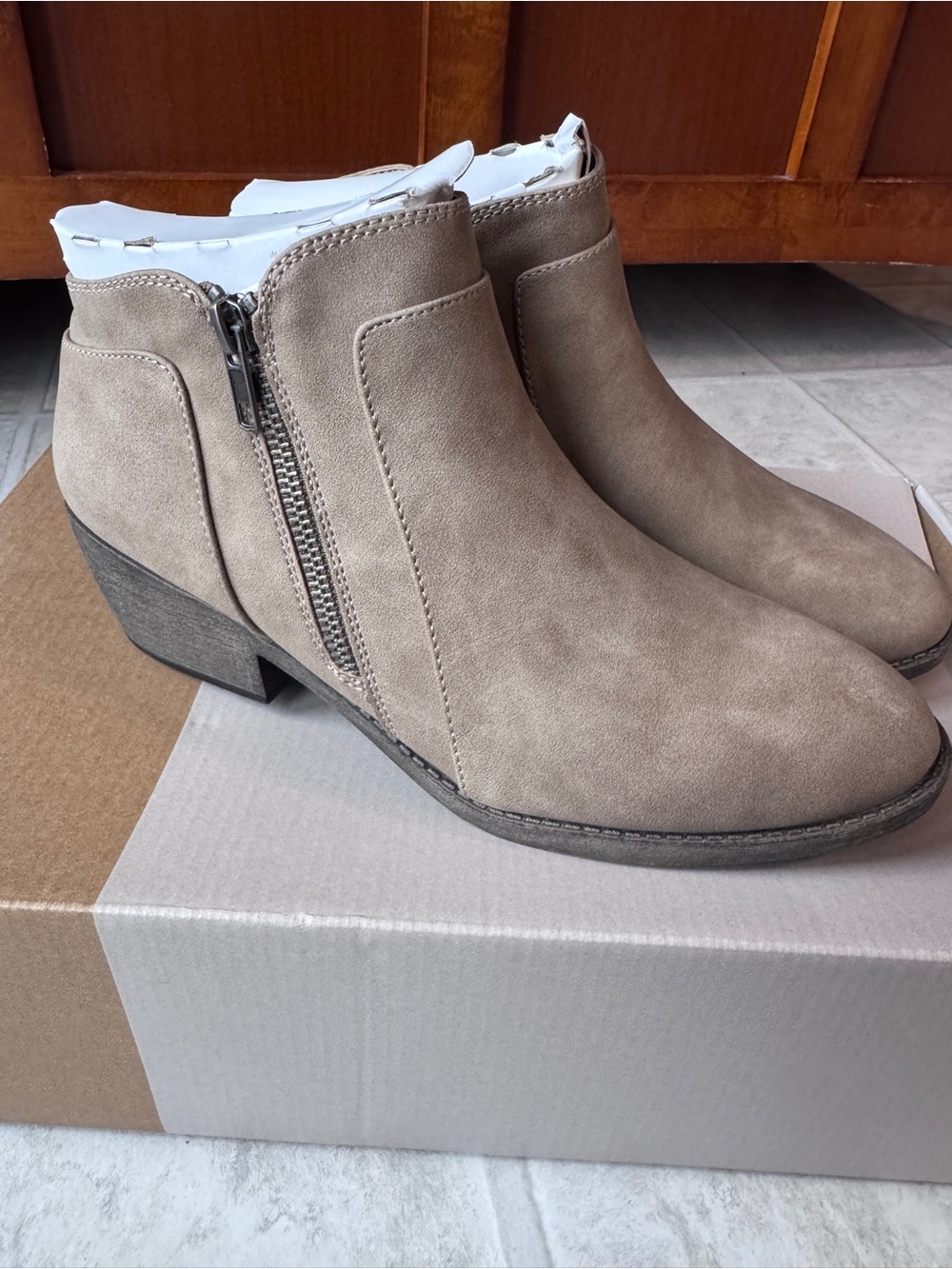 Maurice’s Abigail Side Zip Ankle Boot - Women’s Size 9 - Taupe